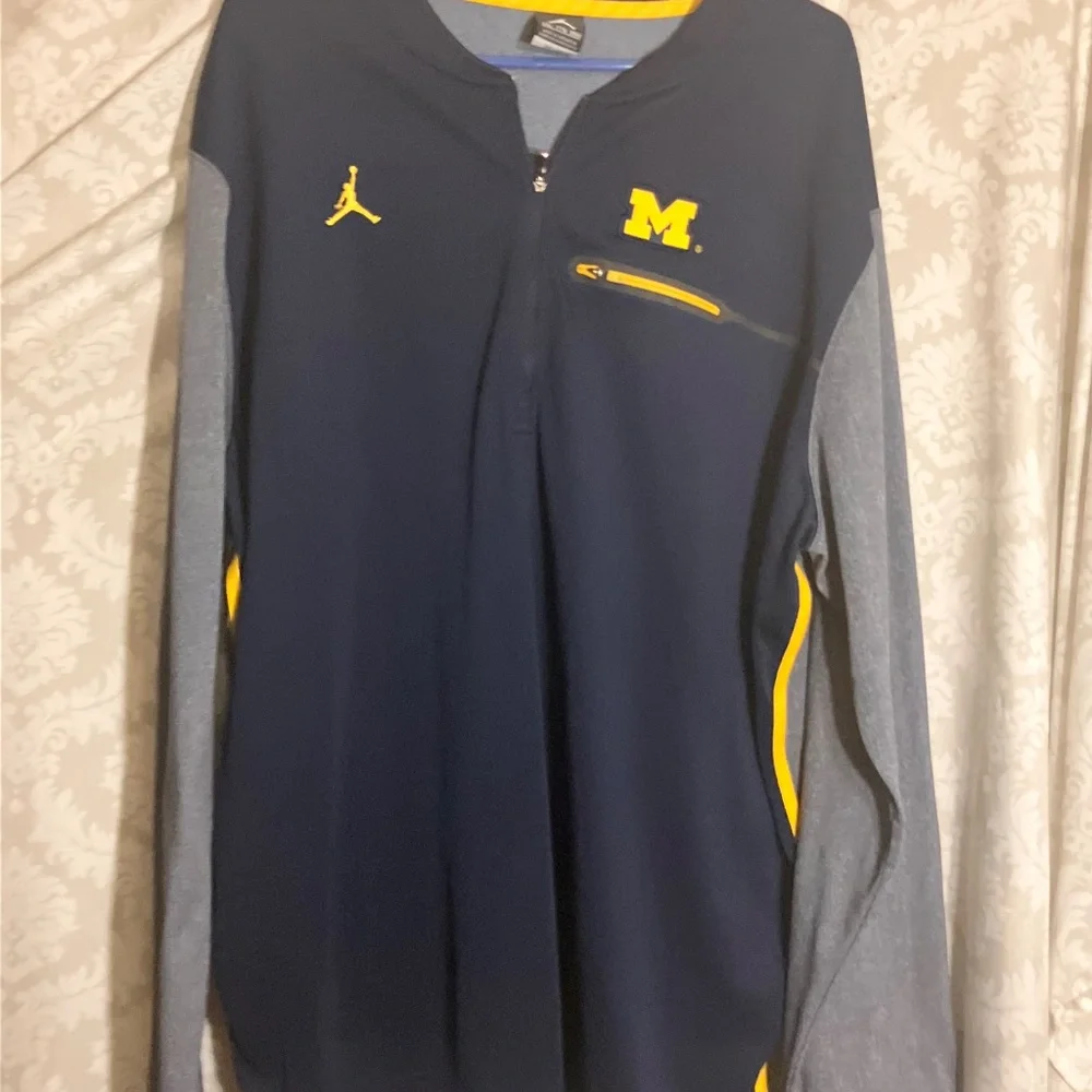 Jordan Michigan Half Zip Pullover XXL